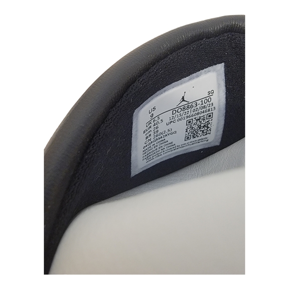 Women's Size 9 Jordan Sophia Slide Slippers 'Black/Off White' (DO8863-100) - Picture 9 of 16